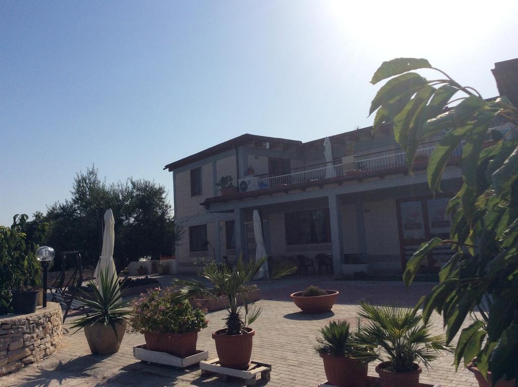 Agriturismo La Ferrovia Molfetta Eksteriør bilde